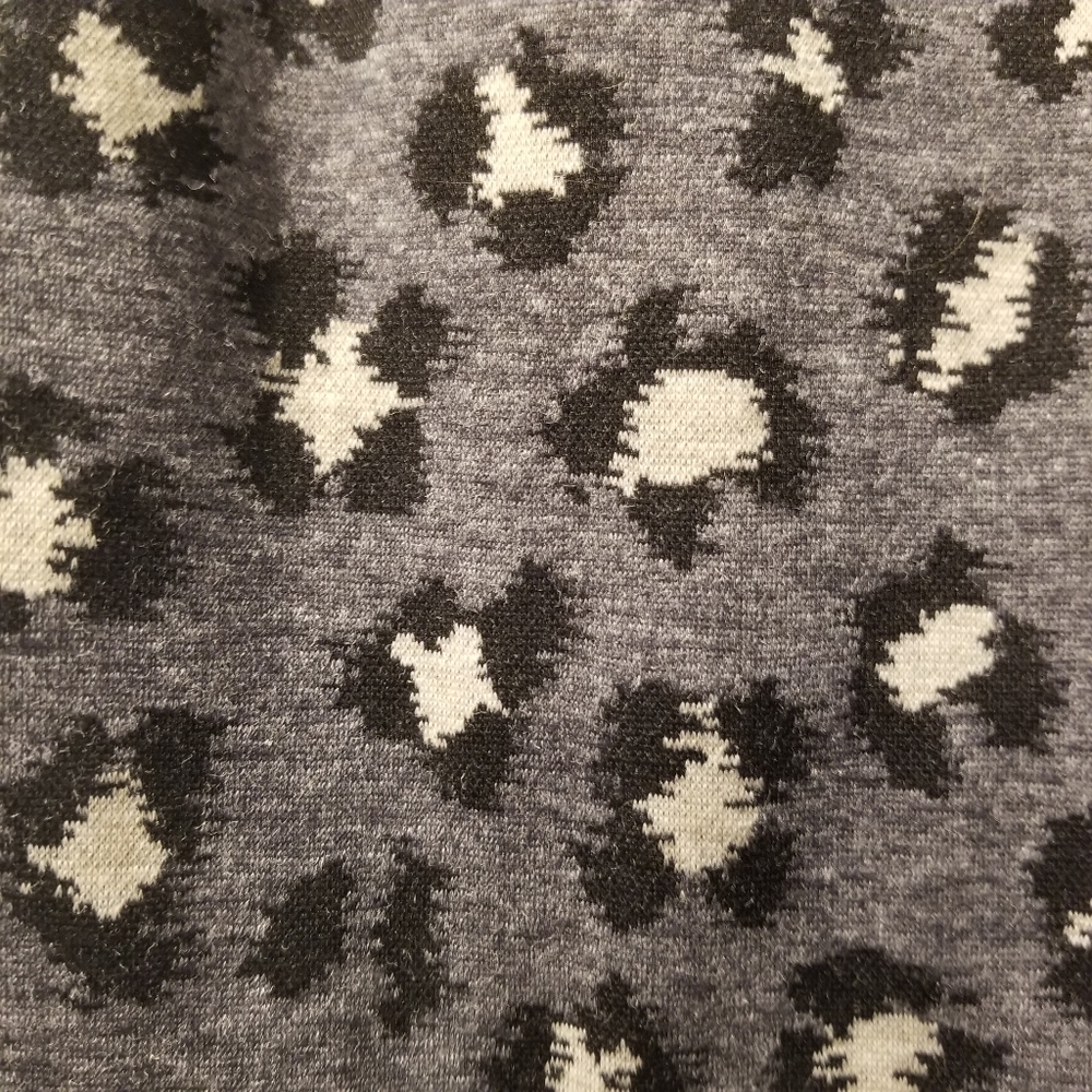 Skirt - Picture 3 of 4